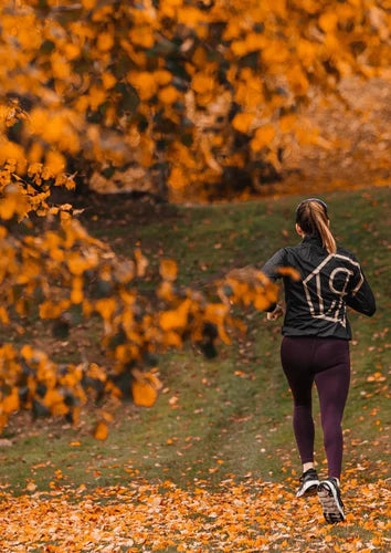 Our best tips on how to dress for the autumn running